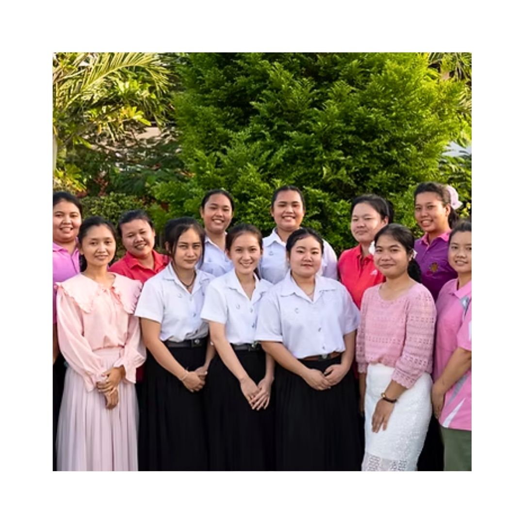 Dhammajarinee Witthaya School | BuDhaGirl