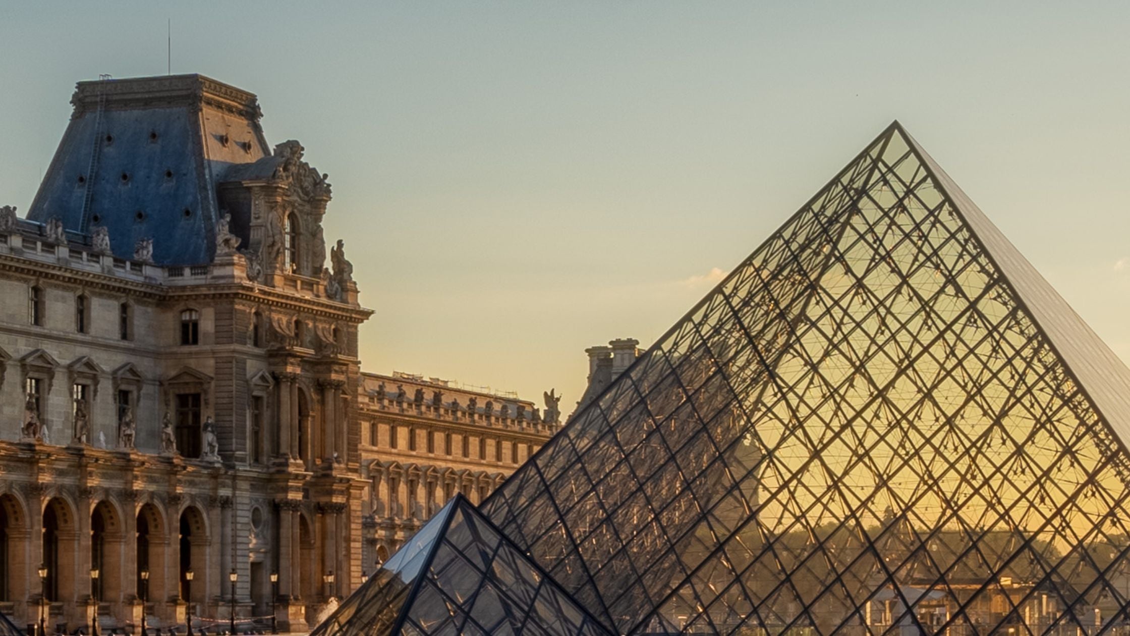 Louvre Museum in Paris | BuDhaGirl