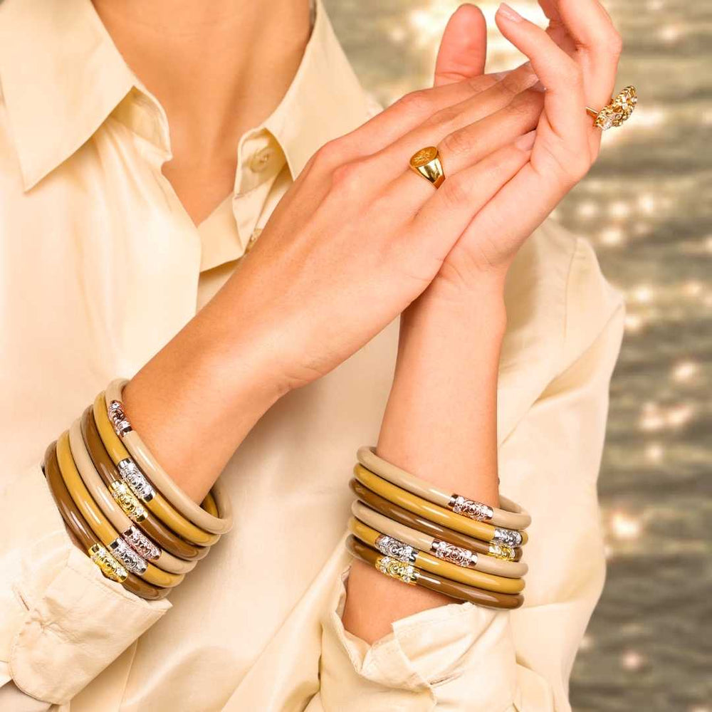 BUDHAGIRL THREE KINGS ALL WEATHER BANGLES: WASABI